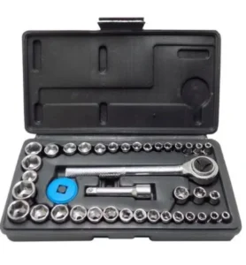 Kit chave de boca catraca com 40 peças em maleta organizadora, conjunto resistente e versátil para manutenção automotiva, mecânica e reparos domésticos.